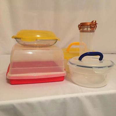  Lot 60 - Lock & Lock Storage Containers