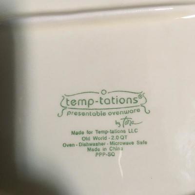  Lot 61 - Country Kitchen Decor 
