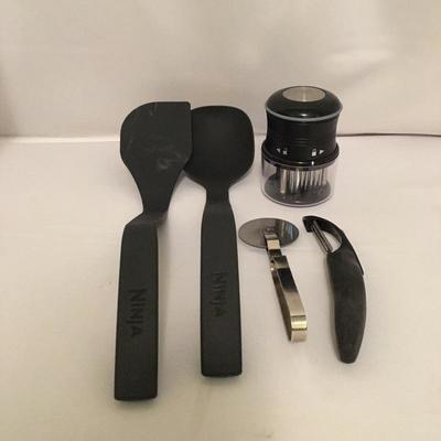 Lot 64 - Kitchen Utensils