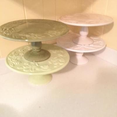 Lot 65 - Four Cake Platters