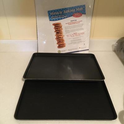 Lot 67 - Baking & Roasting Accoutrements