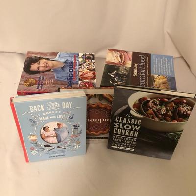 Lot 71 - Cook Books