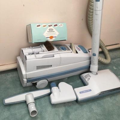 Lot 76 - Electrolux Vacuum Epic 6500 SR