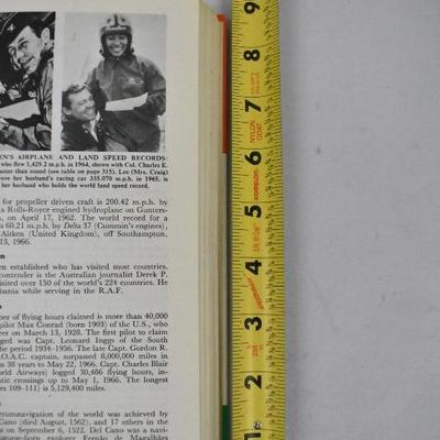 Guinness Book of World Records 1969, Hardcover