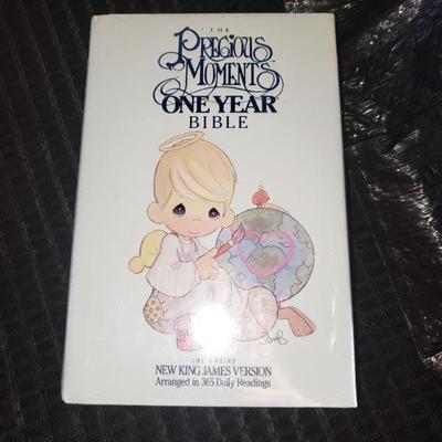 Precious Moments New Bible