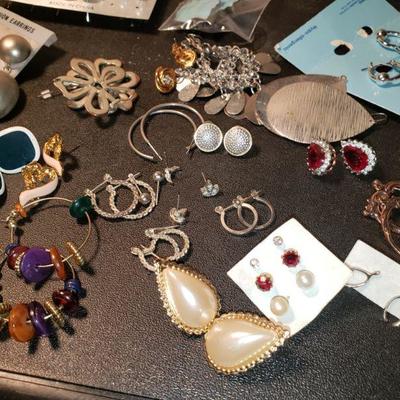 Earring Lot