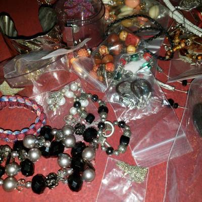 Lot #2 Jewelry LOT 
