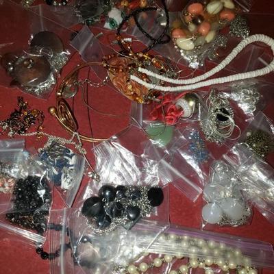 Lot #2 Jewelry LOT 