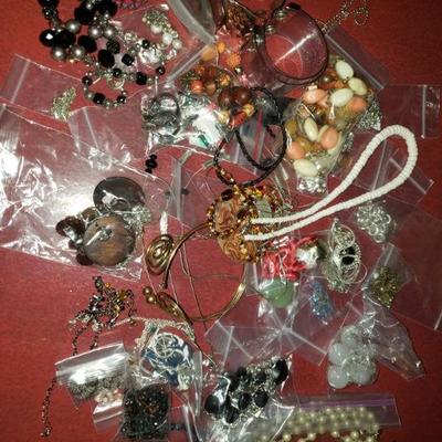 Lot #2 Jewelry LOT 