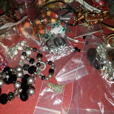 Lot #2 Jewelry LOT 