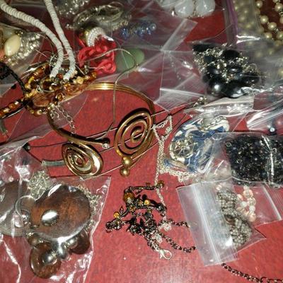 Lot #2 Jewelry LOT 