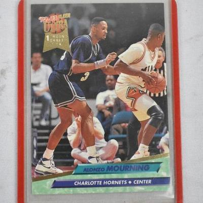 Alonzo Mourning Rookie Card Charlotte Hornets '92-'93 Fleer Ultra