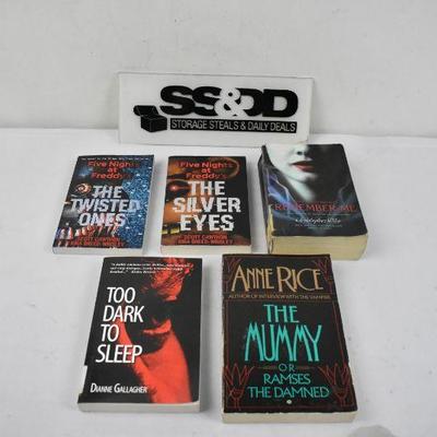 5 Fiction Books, Fiction: The Twisted Ones -to- The Mummy