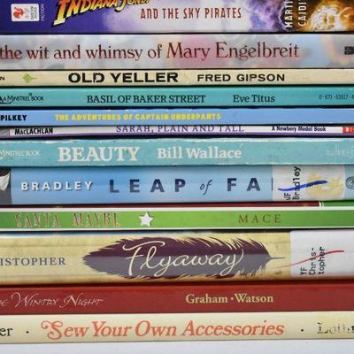 13 Books, Mostly Fiction: True Confessions of -to- Sew Your Own Accessories