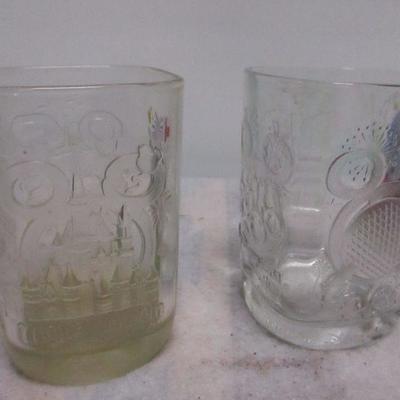 Lot 1 - Collectible McDonald Glasses - Disney