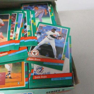 Lot 10 - 1990's Baseball Player Cards
