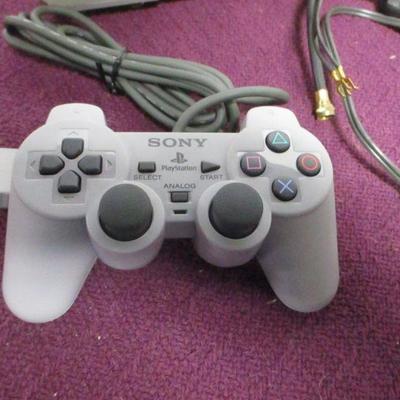Lot 18 - Sony Play Station Game