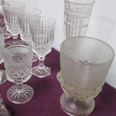 Lot 25 - Large Lot Of Formed & Cut Glass