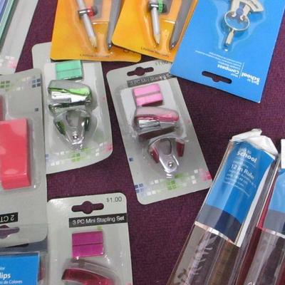 Lot 26 - Office & School Supplies