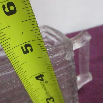 Lot 29 - Lot Of Cut & Formed Glass - Log Cabin Pattern