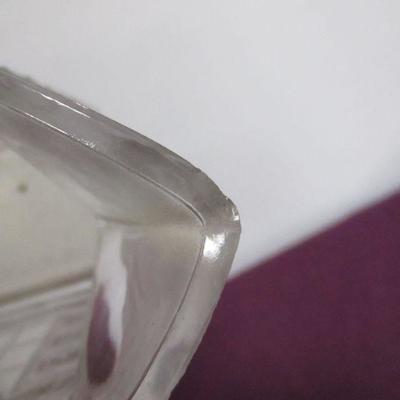 Lot 29 - Lot Of Cut & Formed Glass - Log Cabin Pattern