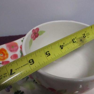 Lot 32 - Maxcera Group Floral Dishes