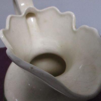 Lot 35 - Decorative Home Decor Items