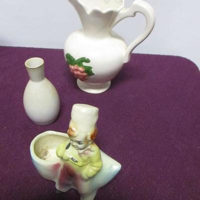Lot 35 - Decorative Home Decor Items