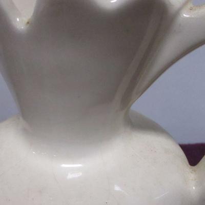 Lot 35 - Decorative Home Decor Items