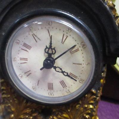 Lot 40 - Collection Of Clocks