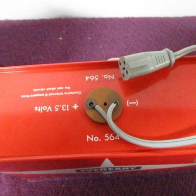 Lot 59 - Eveready 564 Rechargeable Battery