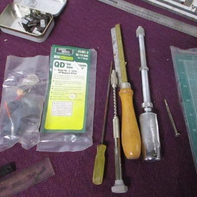 Lot 74 - Train Supplies