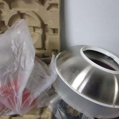 Lot 77 - Cuisinart Cotton Candy Maker