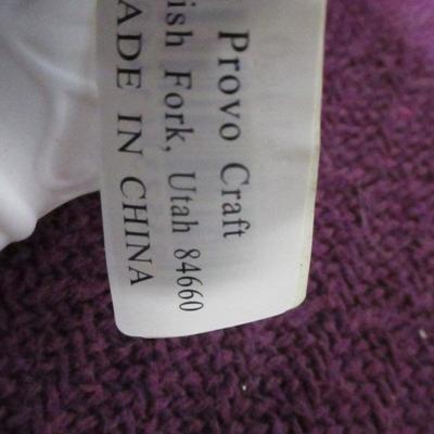Lot 78 - Ceramic Ornament Christmas Provo Craft