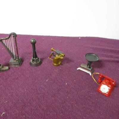 Lot 80 - Die Cast Iron Pencil Sharpeners 