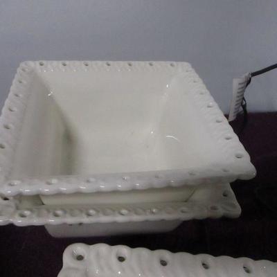 Lot 82 - Dishes Serving Plate & Electronic Knife Sharpener