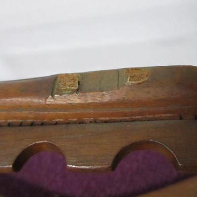 Lot 86 - Pipe Holder Gun Shaped