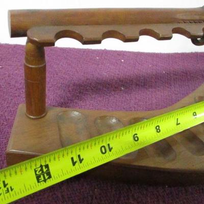 Lot 86 - Pipe Holder Gun Shaped