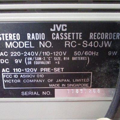 Lot 87 - Hello Kitty Radio & JVC Biphonic