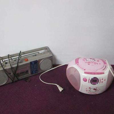 Lot 87 - Hello Kitty Radio & JVC Biphonic