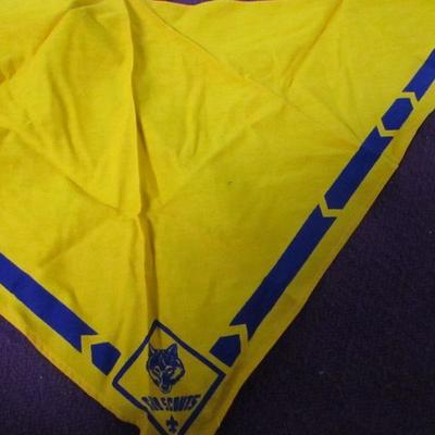 Lot 89 - Scout Items