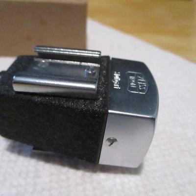 Lot 92 - Weitwinkelsucher Wide Angle Finder f=21mm