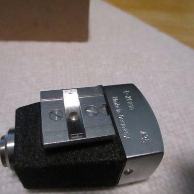 Lot 92 - Weitwinkelsucher Wide Angle Finder f=21mm