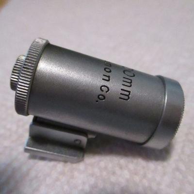 Lot 95 - 100mm Canon Co. Camera Accessory 