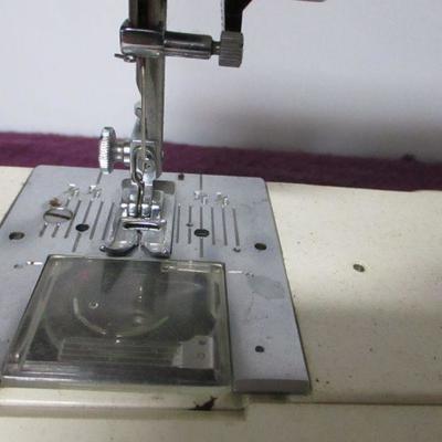 Lot 102 - Kenmore 30 Stitch Electric Free Arm Sewing Machine Model 385 1884180 