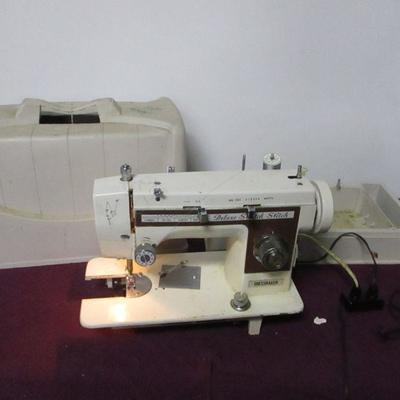 Lot 104 - Dressmaker Sewing Machine