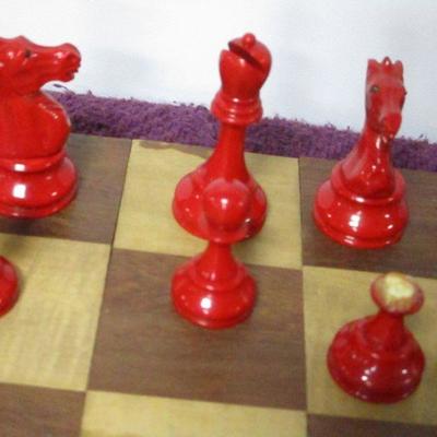 Lot 109 - Bakelite? Chess Set