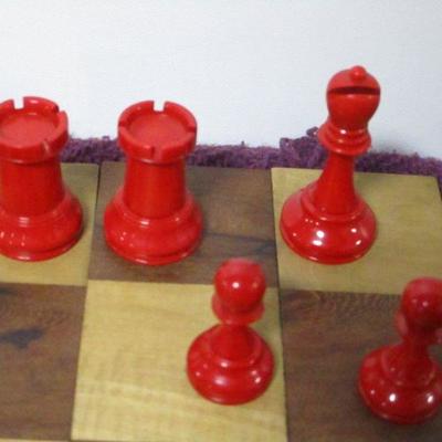 Lot 109 - Bakelite? Chess Set