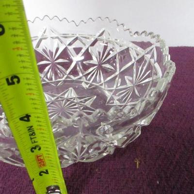 Lot 114 - Decorative Formed Glass