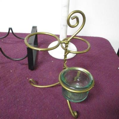 Lot 115 - Decorative Home Decor Items